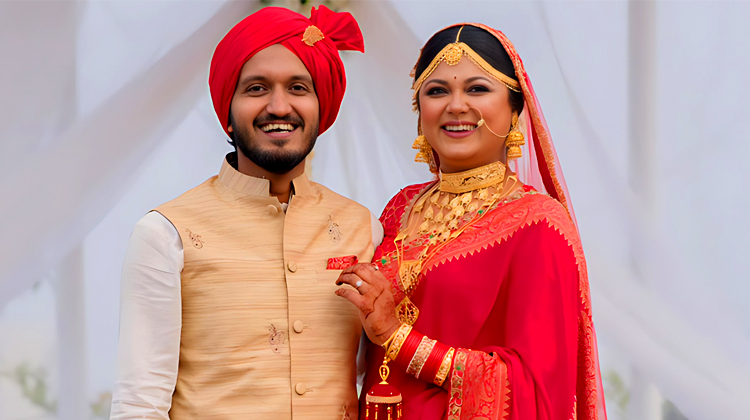 লেখক আবু সাইয়িদ রানাকে কেন বিয়ে করলেন মৌসুমী হামিদ ?