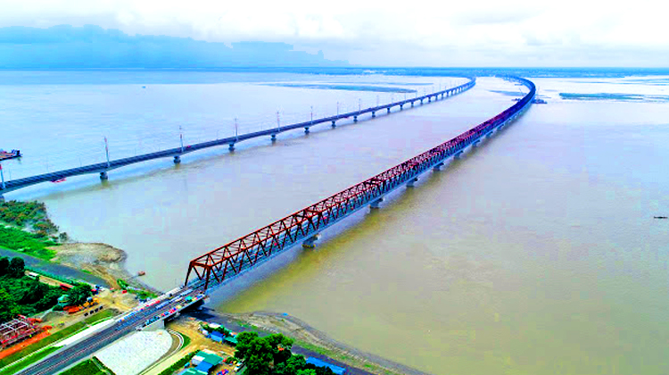 উদ্বোধনের অপেক্ষায় নির্মাণাধীন বঙ্গবন্ধু রেলওয়ে সেতু