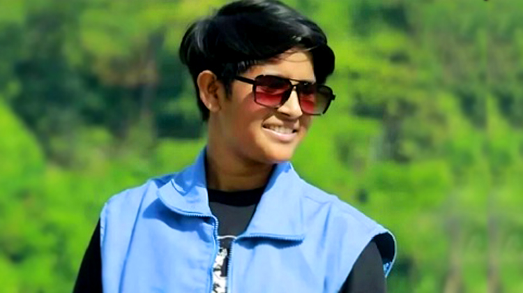 নারী ফুটবলারের ঝুলন্ত লাশ উদ্ধার করেছে পুলিশ