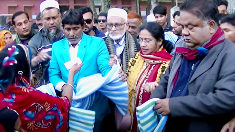জিয়াউর রহমানের জন্মবার্ষিকী উপলক্ষে টাঙ্গাইলে শীতবস্ত্র বিতরণ