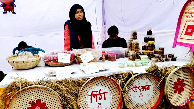 টাঙ্গাইলে ৩দিন ব্যাপি চলছে লোকজ সাংস্কৃতিক ও পিঠা উৎসব