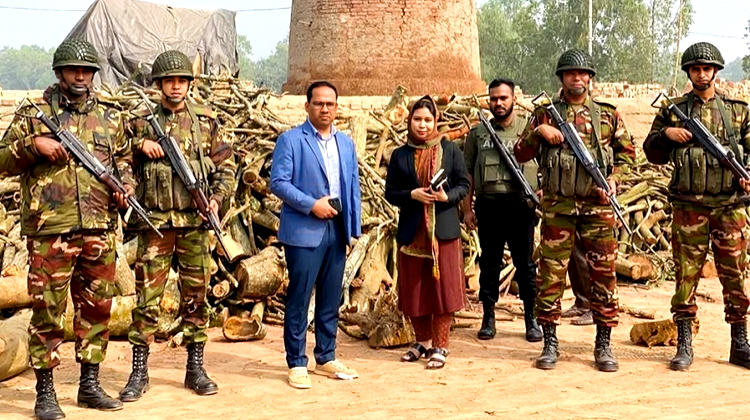 মধুপুরে ইট ভাটায় কাঠ দিয়ে পোড়ানোয় ৫ লাখ টাকা জরিমানা